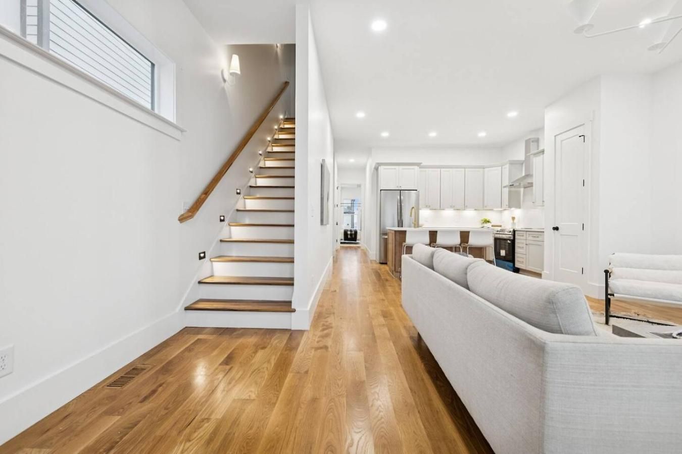 12 South With Rooftop Sauna And Wet Bar With 2 Car Garage Nashville