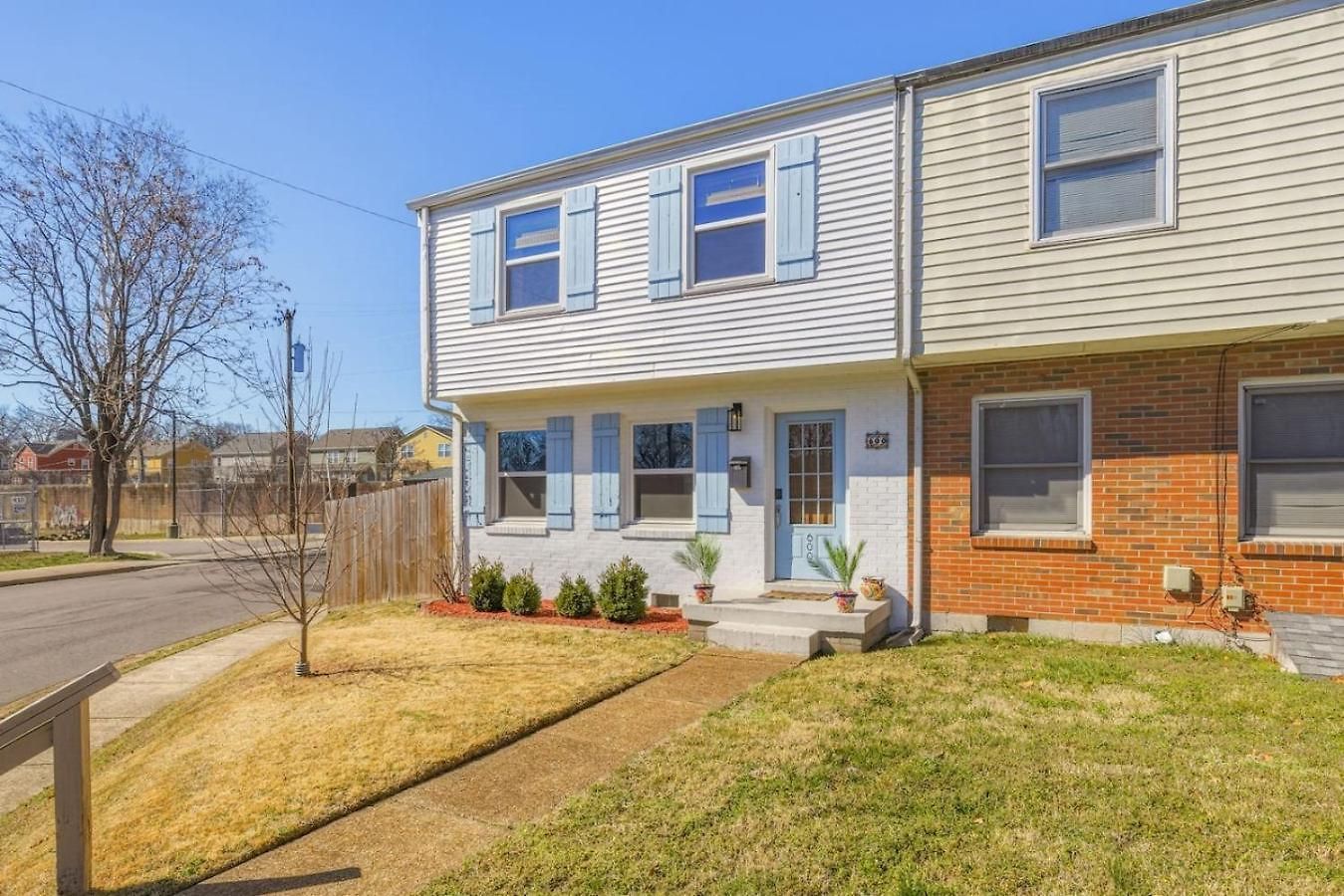Holiday home Amazing Backyard Only 2 Miles To Downtown With Sauna And Firepit