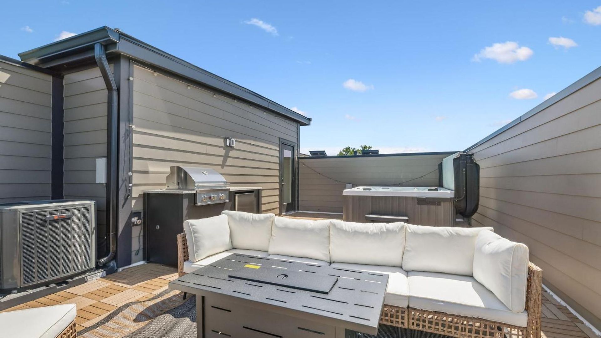 Holiday home Luxury Townhouse With Exclusive Rooftop Hot Tub Nashville