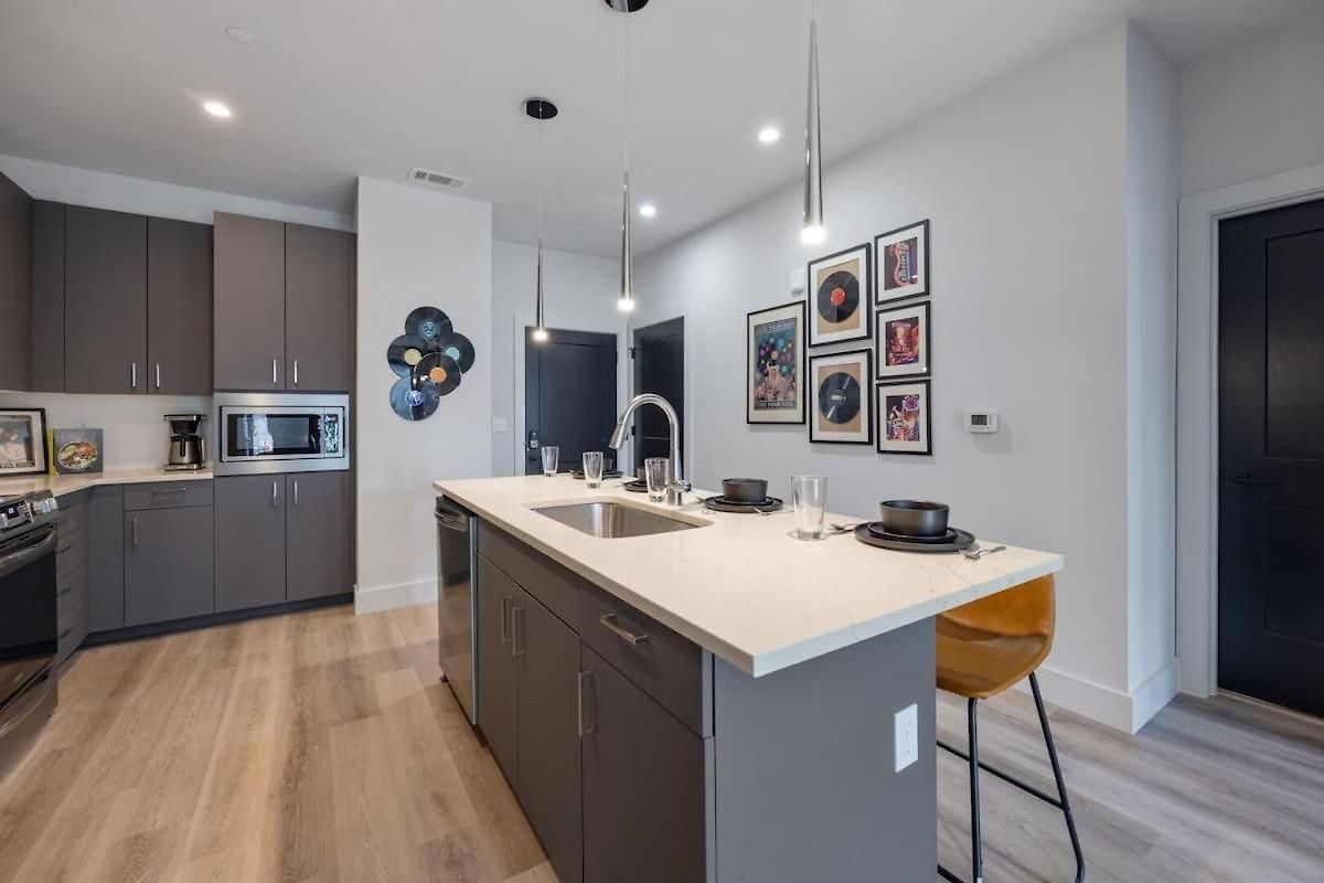 Holiday home Musica - 3 Units - Pool & Gym - Heart Of Midtown Nashville