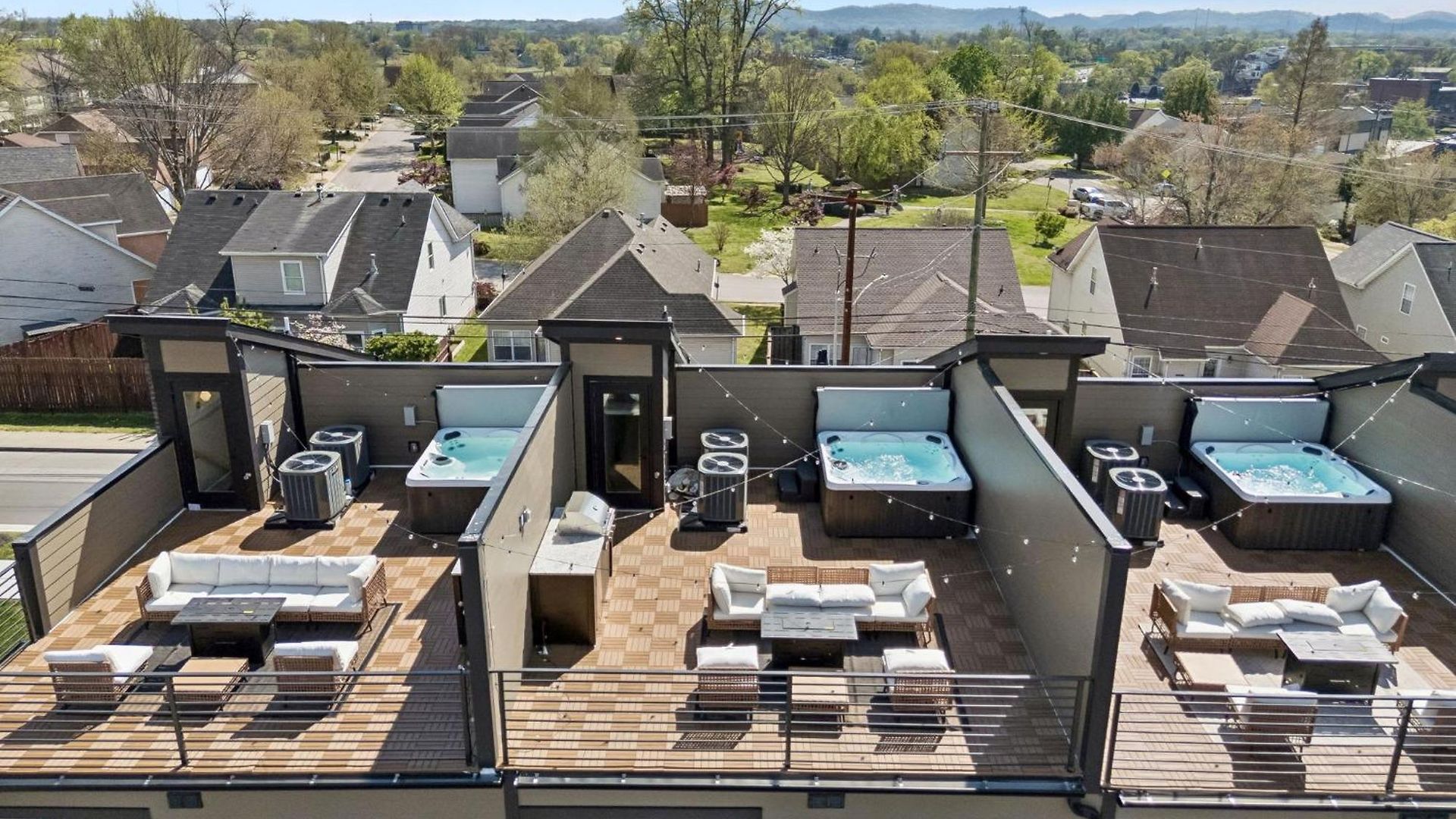 Holiday home Elegant Townhome Rooftop Hot Tub & Fireplace Nashville