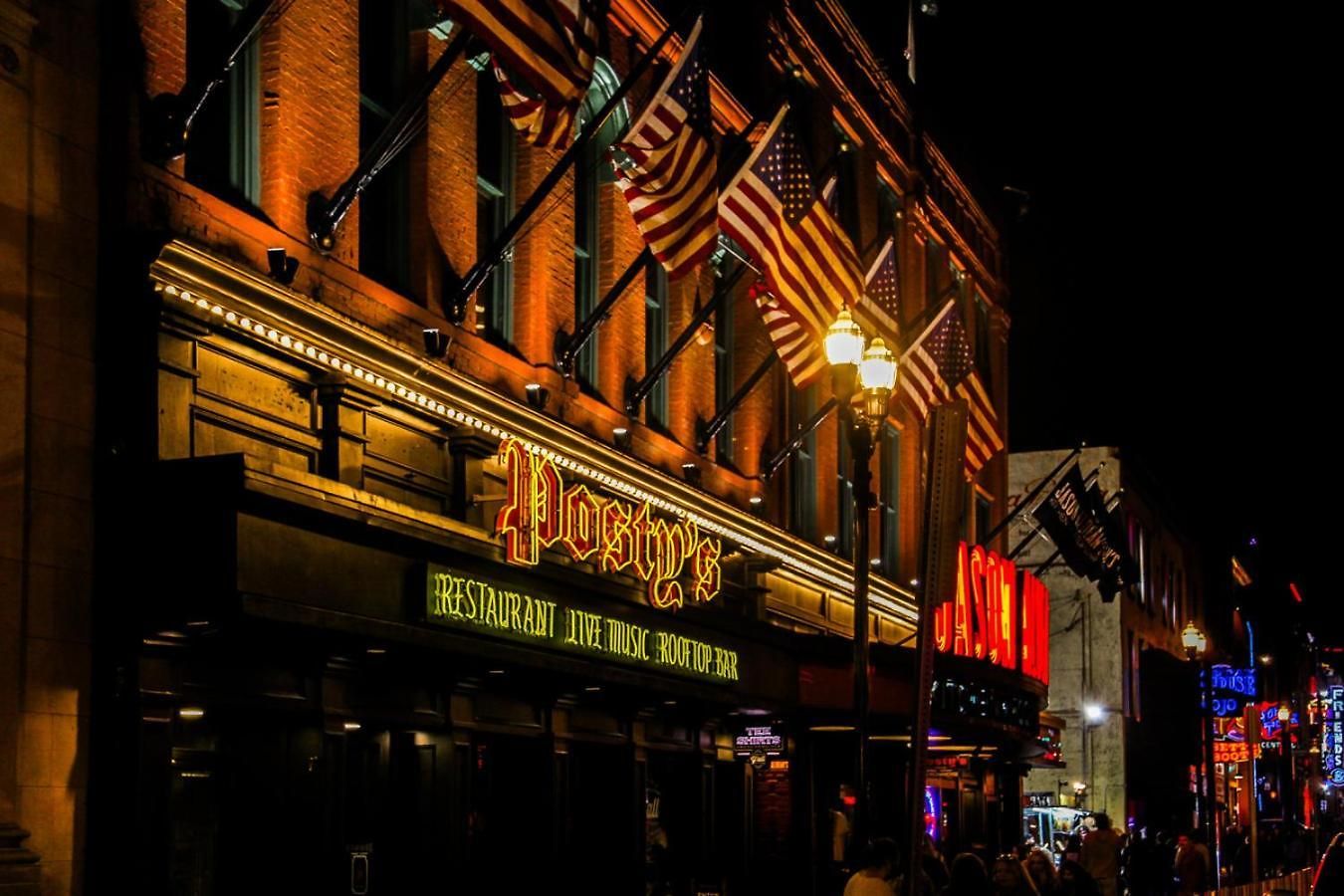 Walk To Broadway From The Hidden Gem With Pool Gym And * Nashville