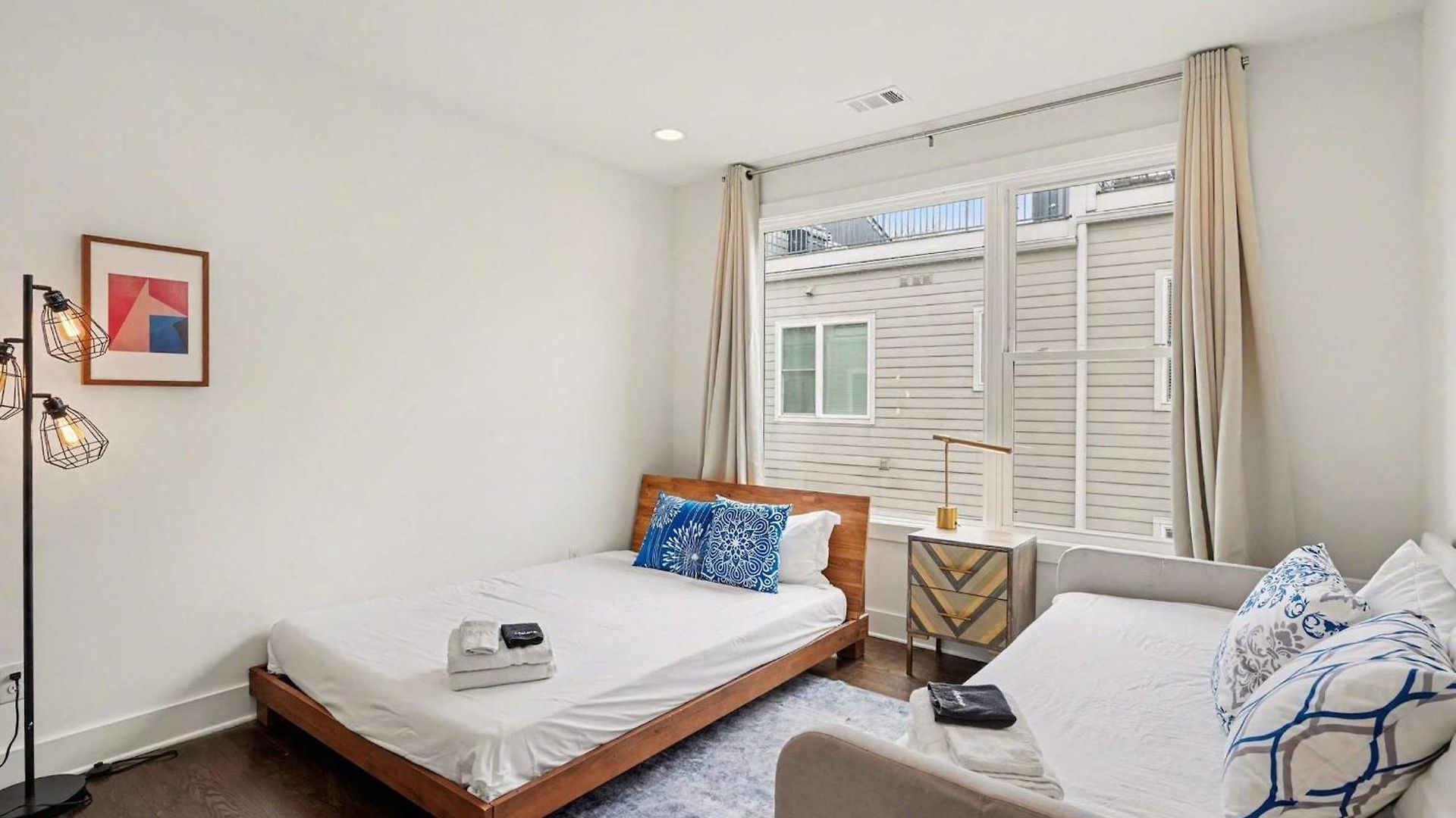 Chic Townhome X3 W Rooftop Views Near Broadway * Nashville