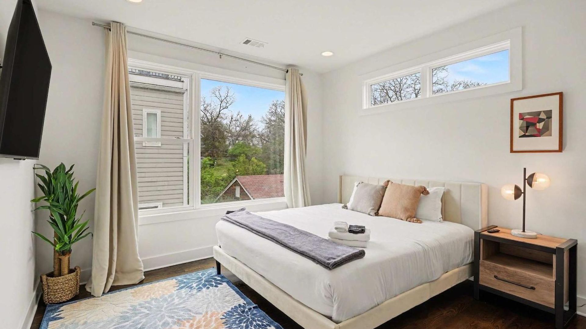 Chic Townhome X3 W Rooftop Views Near Broadway Holiday home *