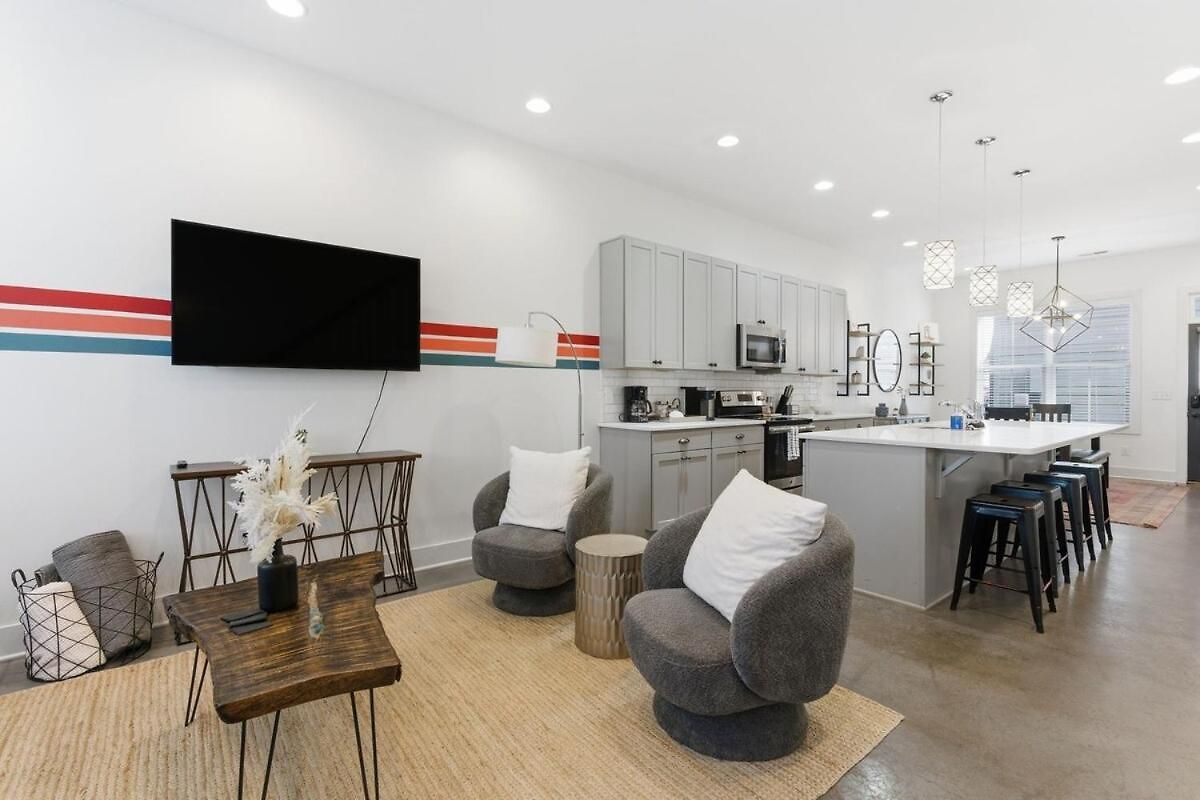 Modern 3br With Rooftop - 10 Min To Broadway Apartment *
