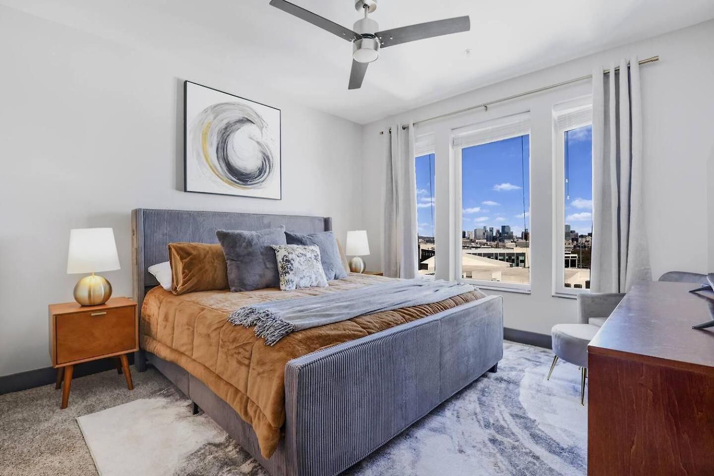 Apartment King Bed, Gym, Rooftop Pool, Free Parking Nashville