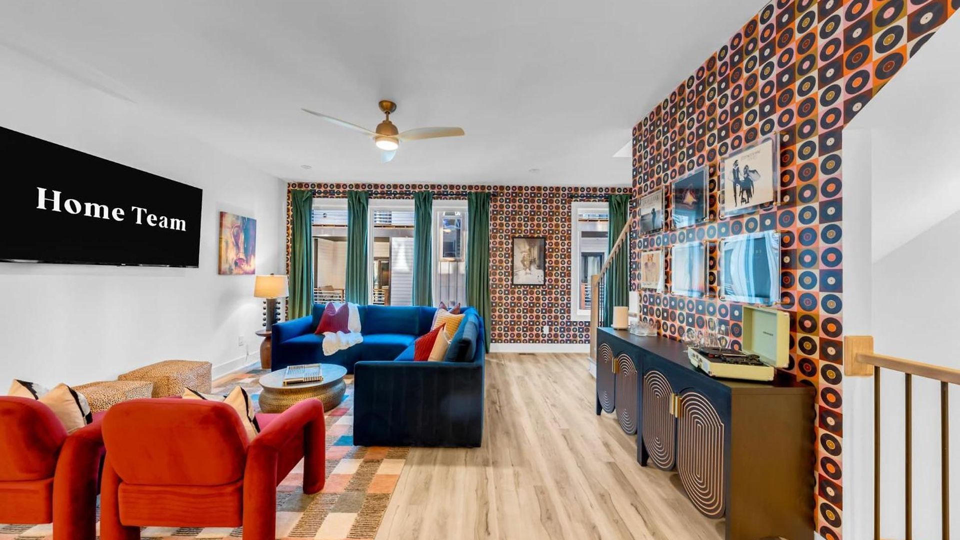 Hideaway - Rooftop - Fire Pit Nights Apartment