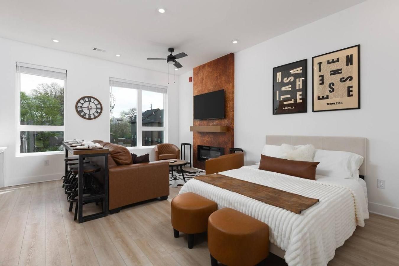 3 Miles To Downtown With Free Parking And Walk To Coffee Apartment *