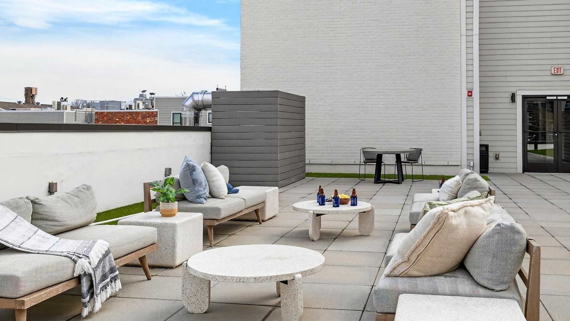 Belcourt By Avantstay Apartment