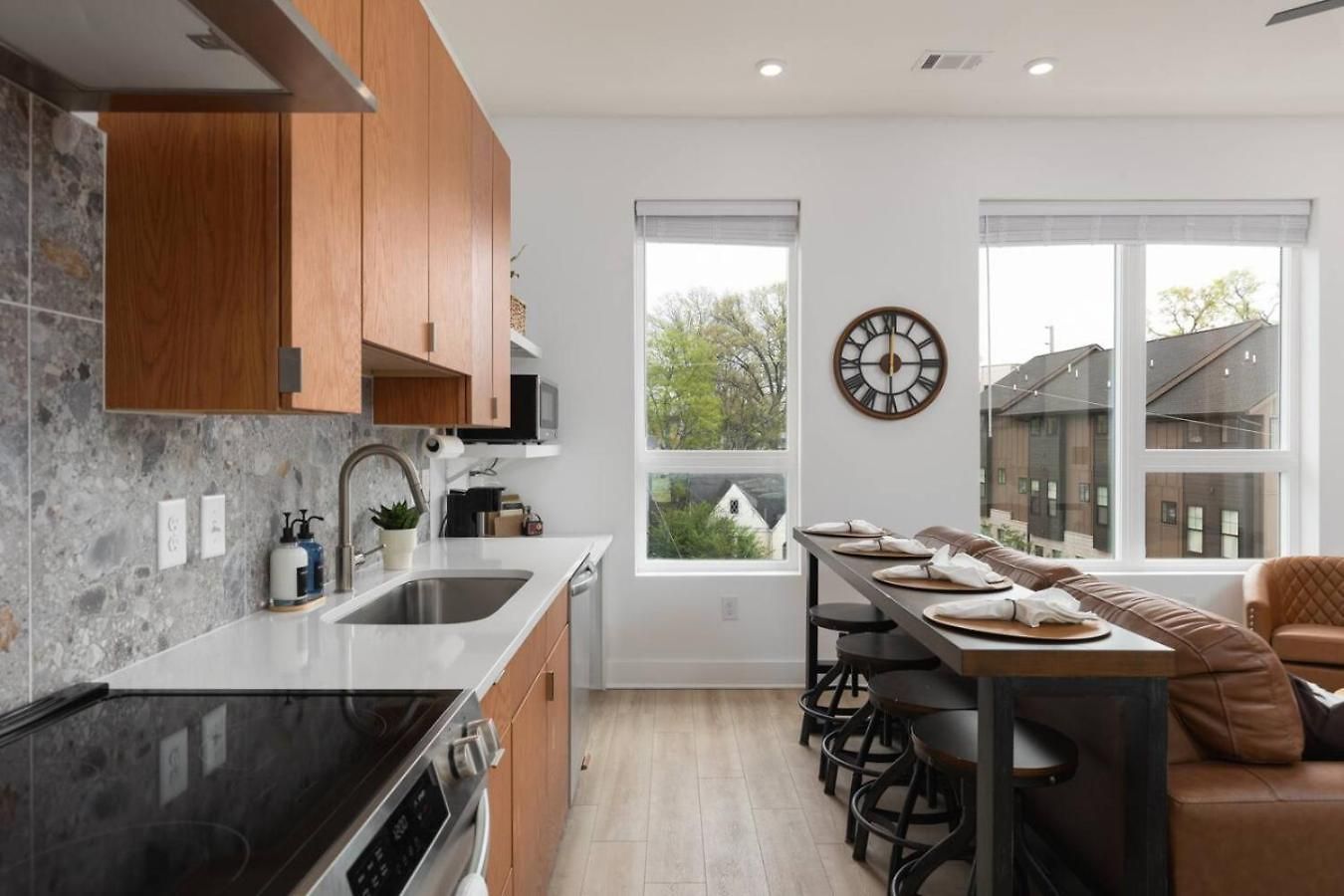 3 Miles To Downtown With Free Parking And Walk To Coffee * Nashville