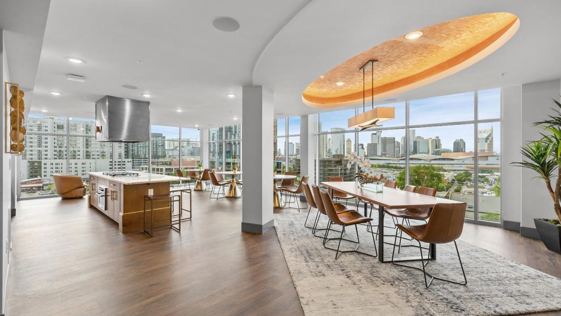 Apartment The Legend Petnhouse The Gulch
