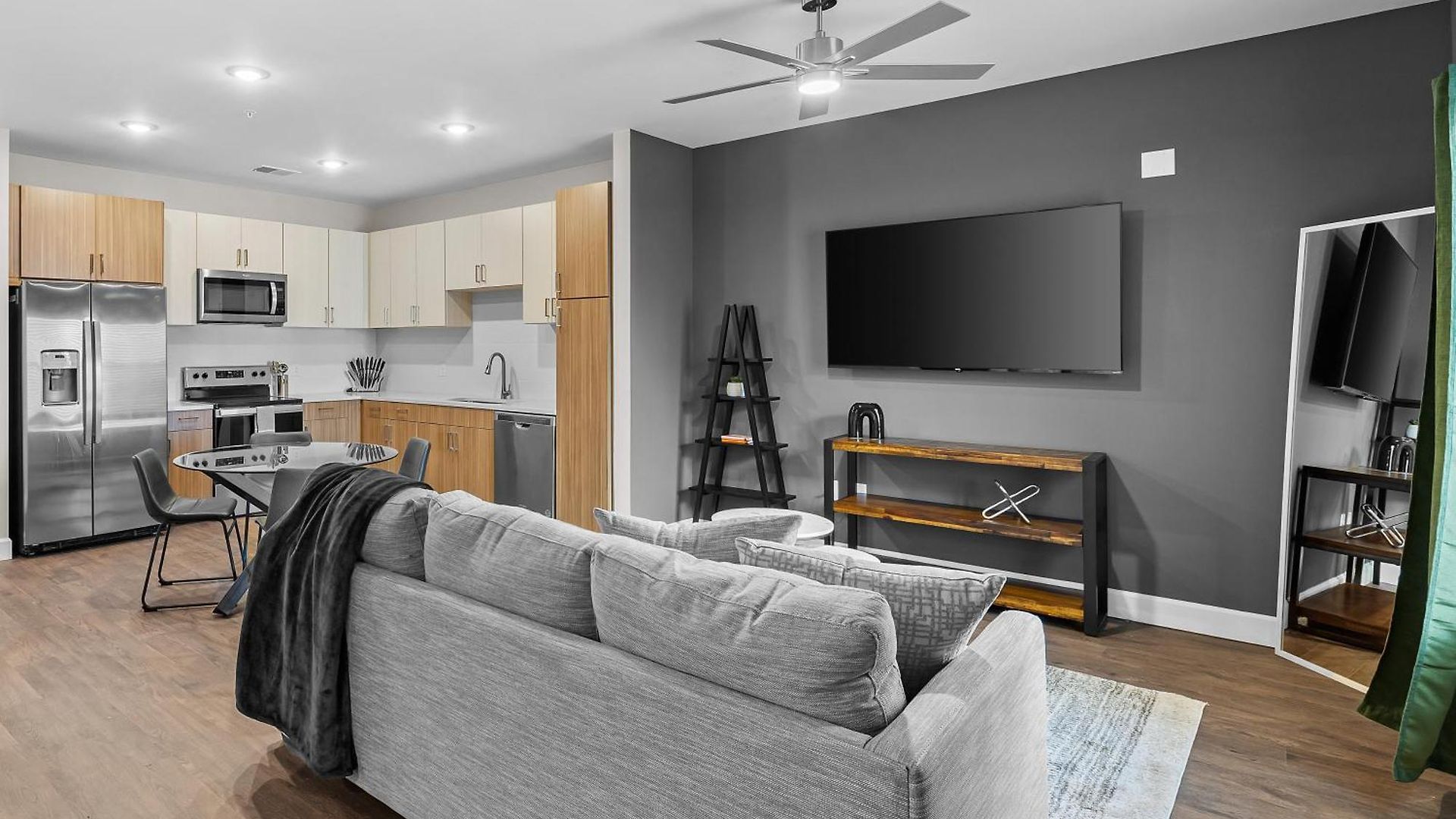 Apartment The Legend Petnhouse The Gulch