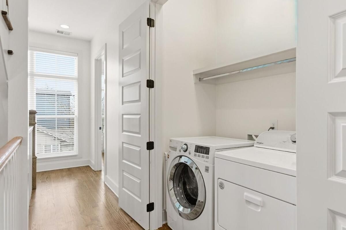 Apartment Modern 3br With Rooftop - 10 Min To Broadway *