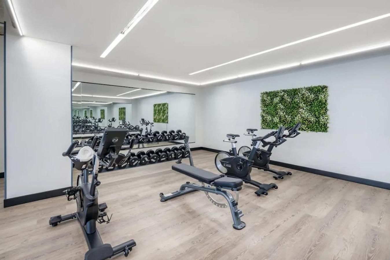 Boutique With Pool Gym And Walk To Midtown * Nashville