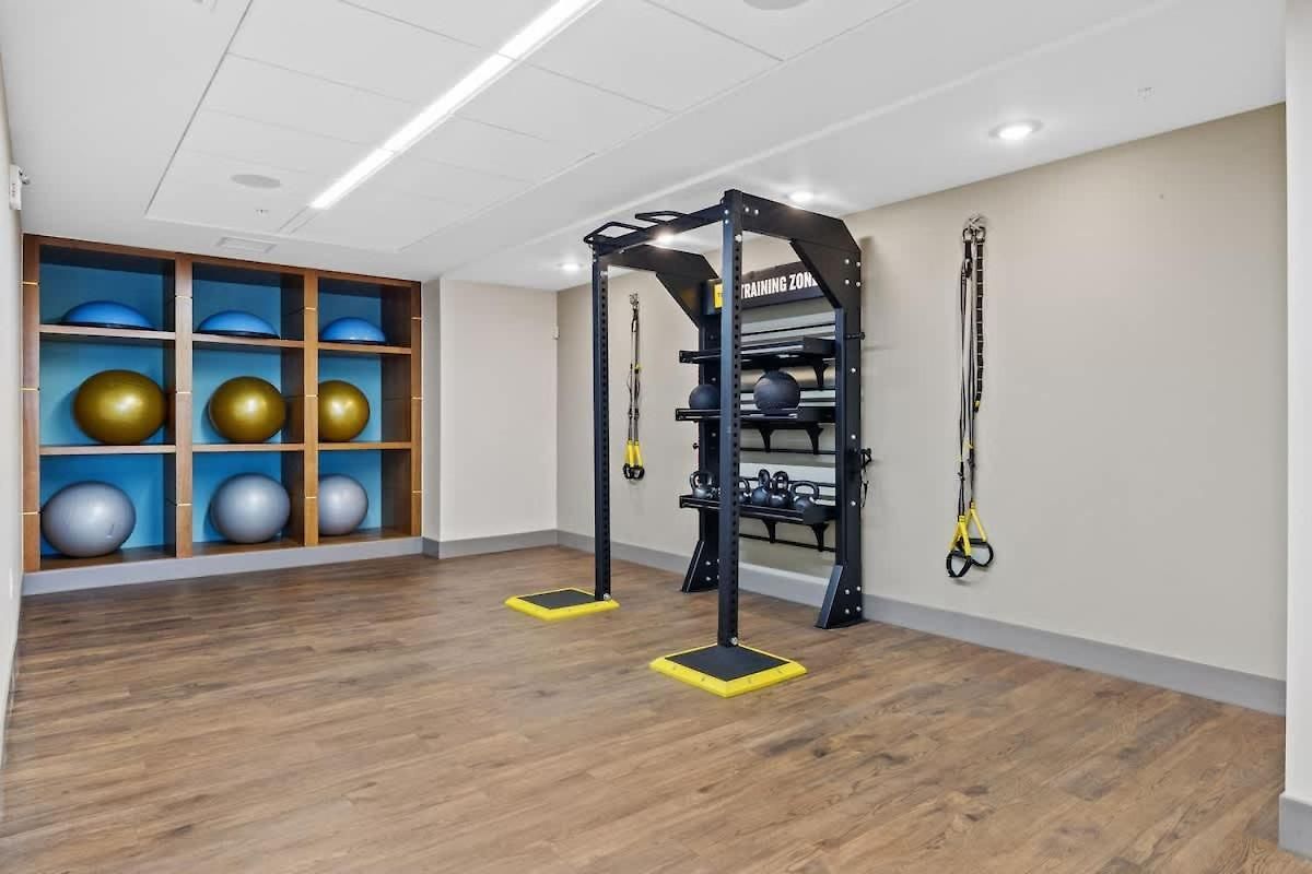 Light-filled Retreat Near Broadway & Pool Nashville