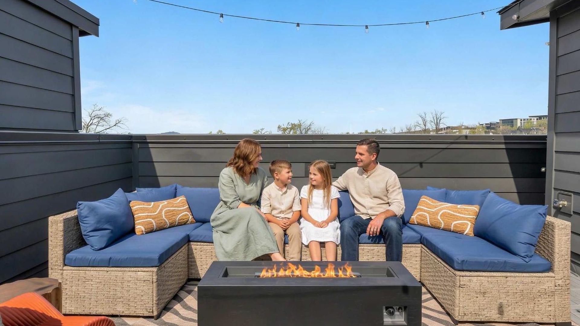 Hideaway - Rooftop - Fire Pit Nights Nashville