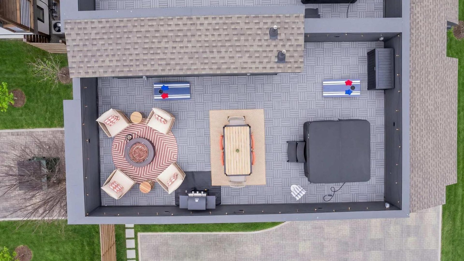 Apartment Hideaway - Rooftop Patio W Views