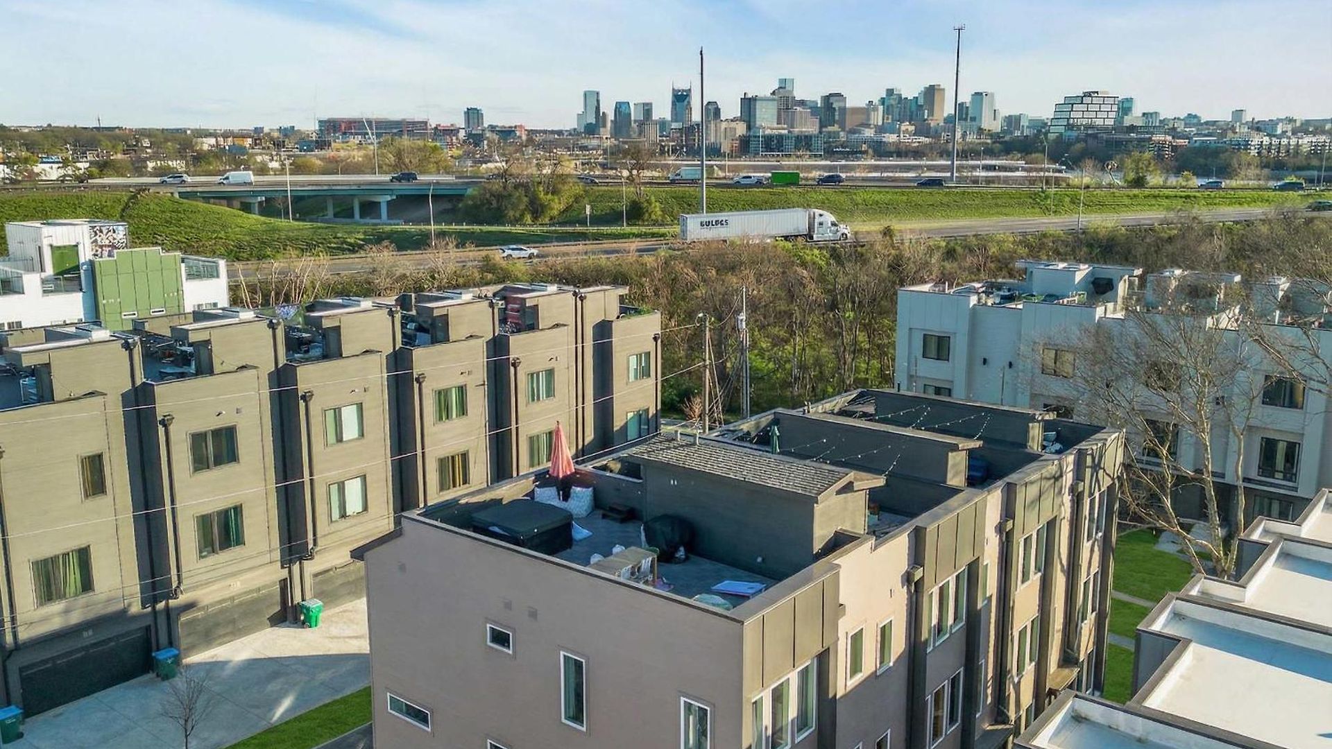 Hideaway - Rooftop Patio W Views Apartment *