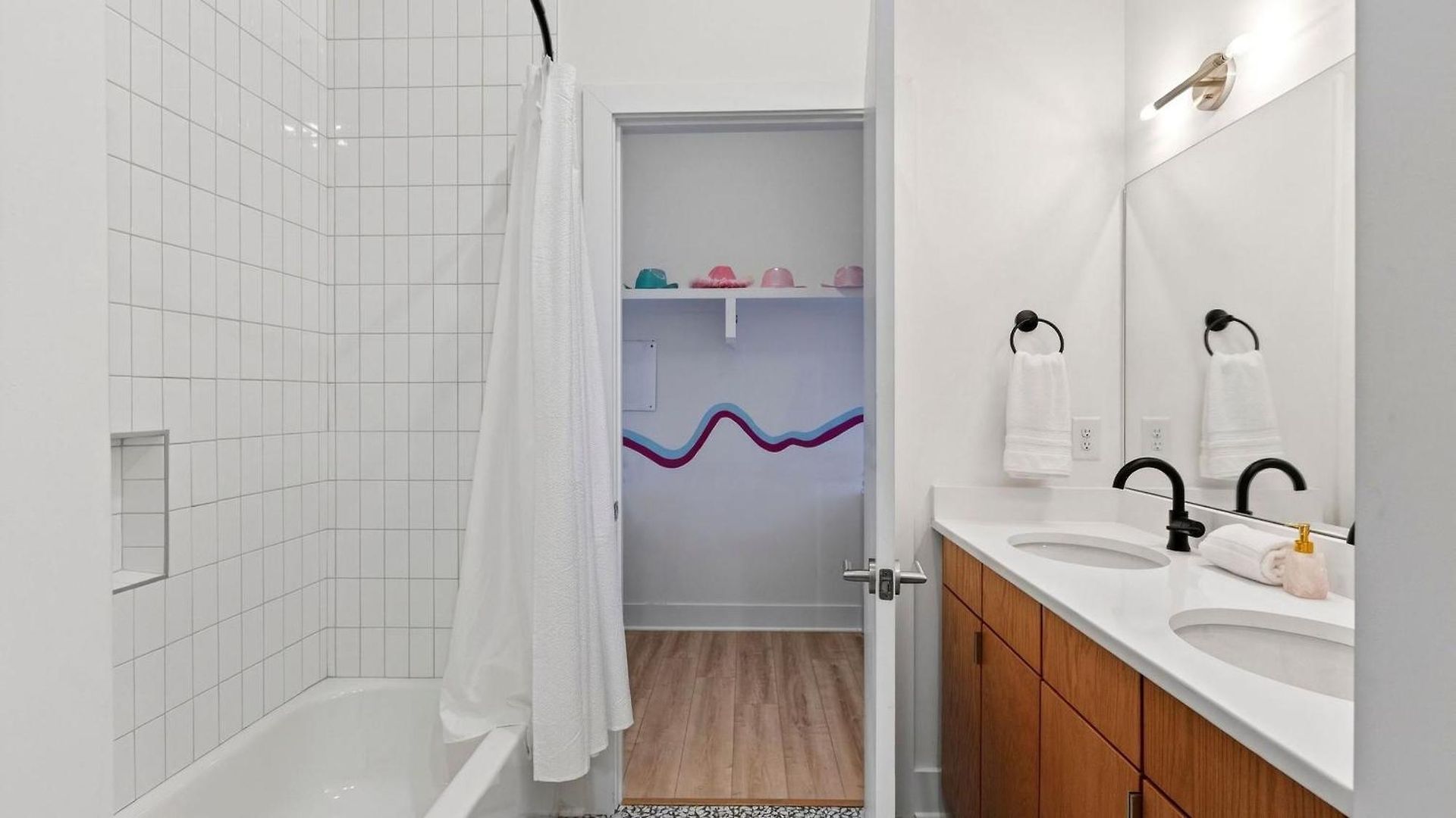 The Bloom House Cosmic Cowgirl By Avantstay Apartment *