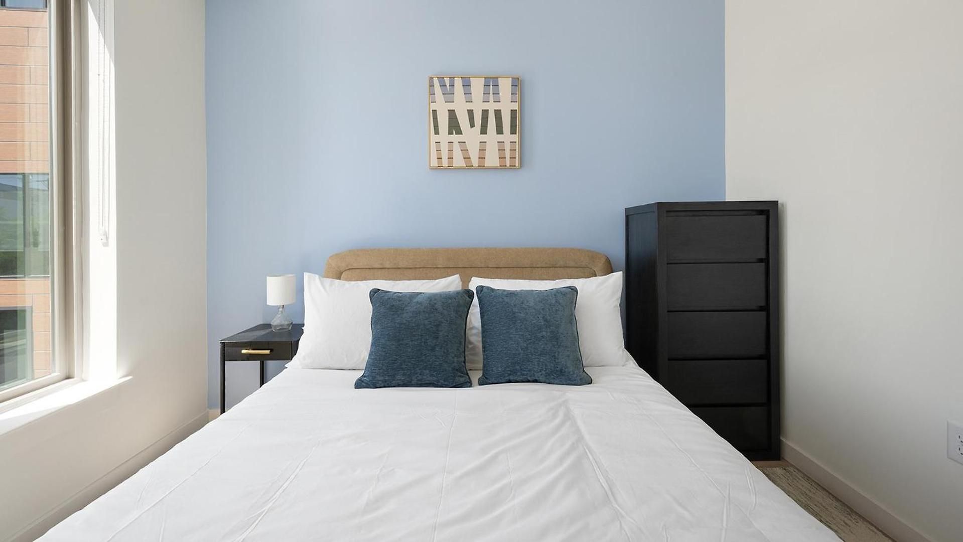 Landing Spectacular Studio Gym Apartment *