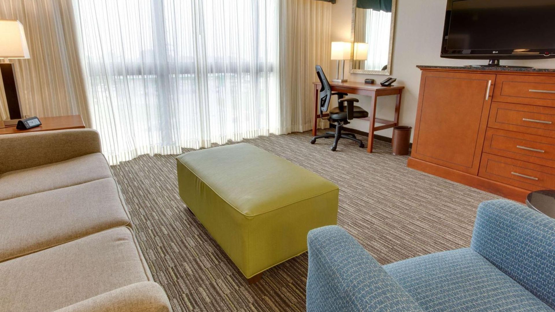 Drury & Airport Hotel Nashville