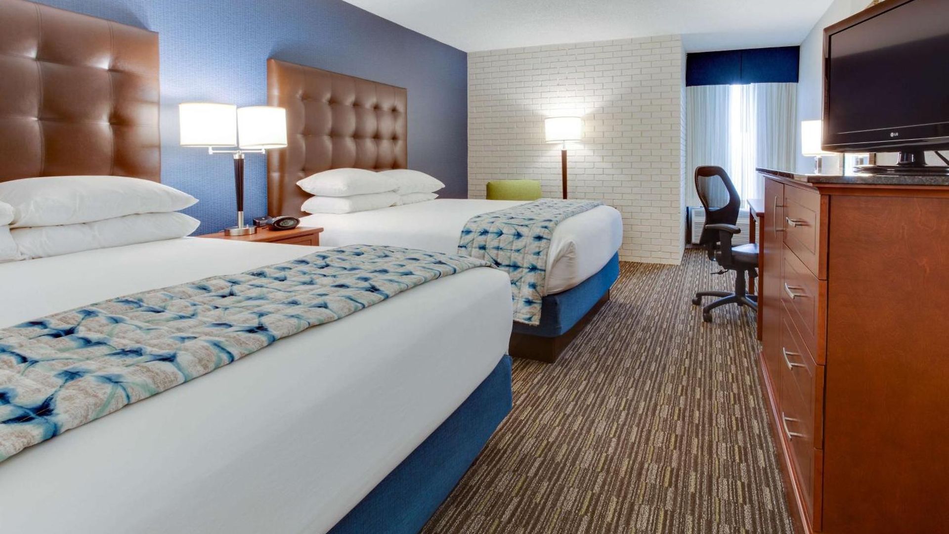 Drury & Airport Hotel Nashville