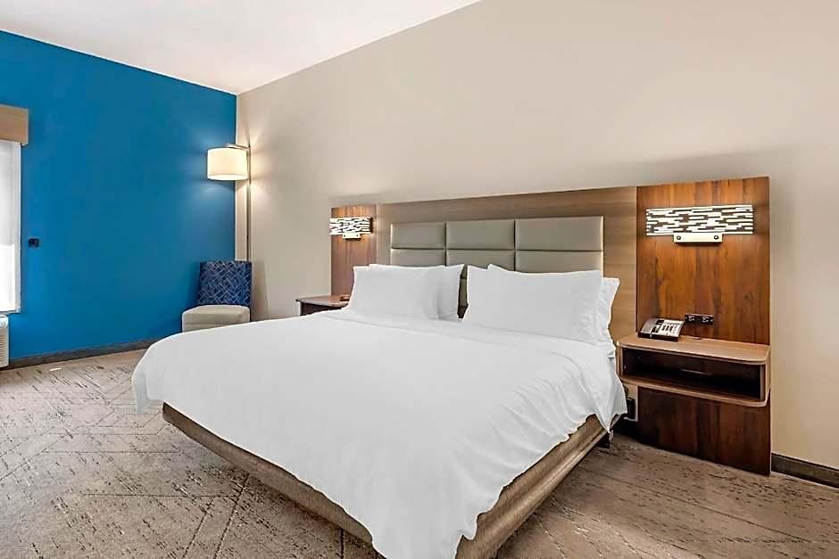 Hotel Express & Southeast - Antioch By Ihg 3*