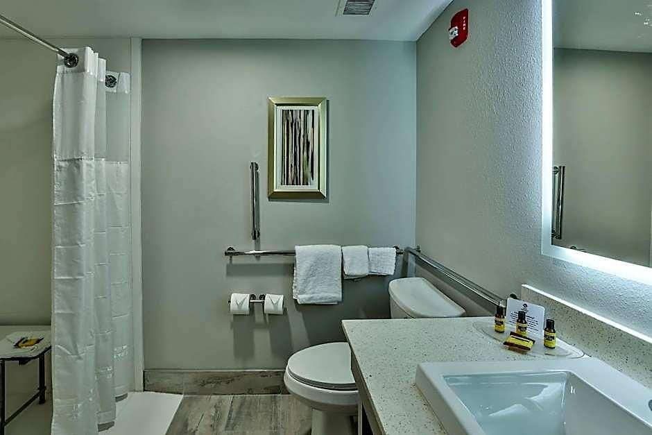 Hotel Western Executive Residency