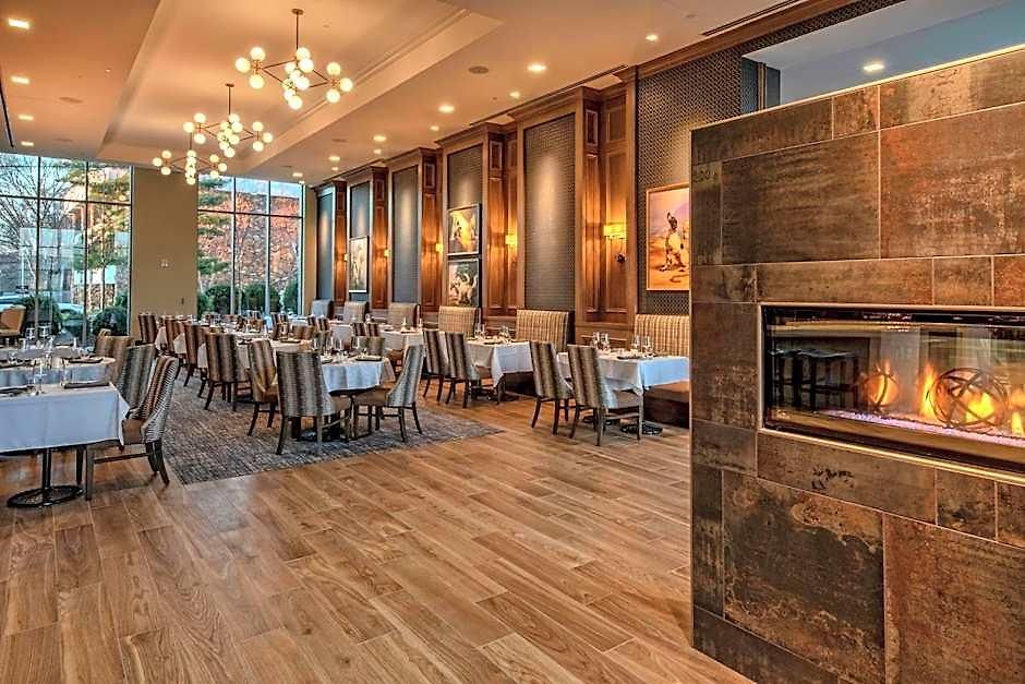 Hotel Hilton Hills