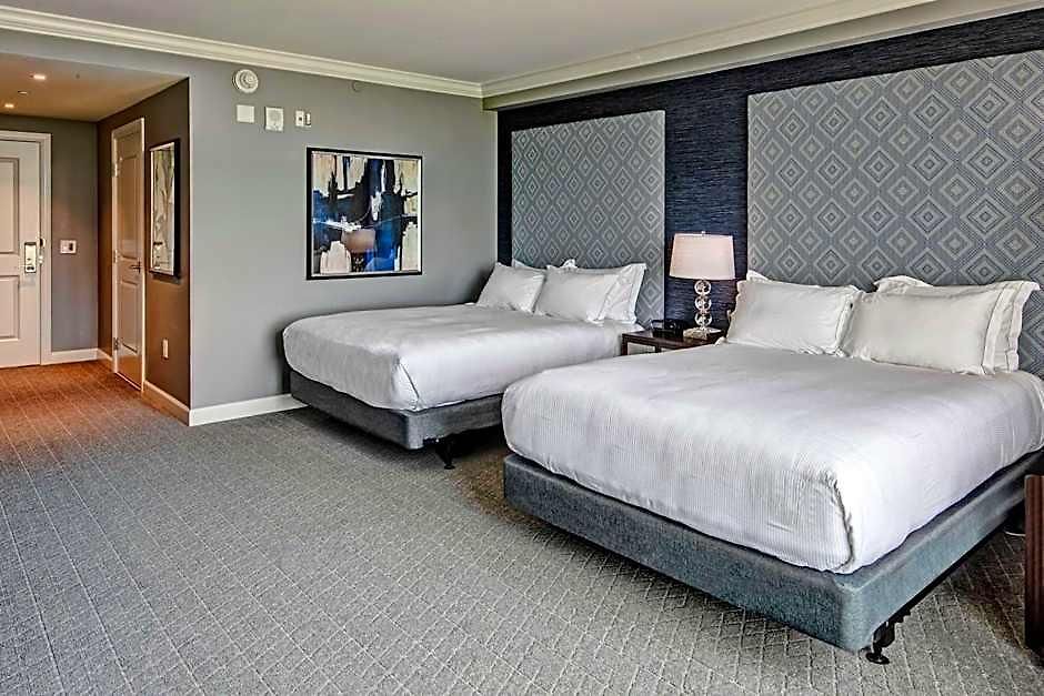 Hotel Hilton Hills