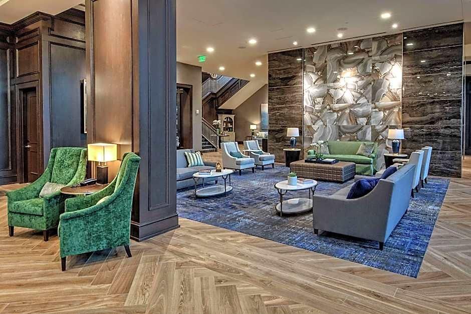 Hilton Hills Hotel