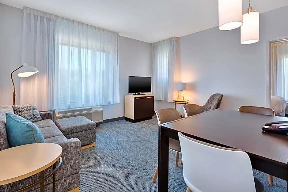 Towneplace By Marriott Airport