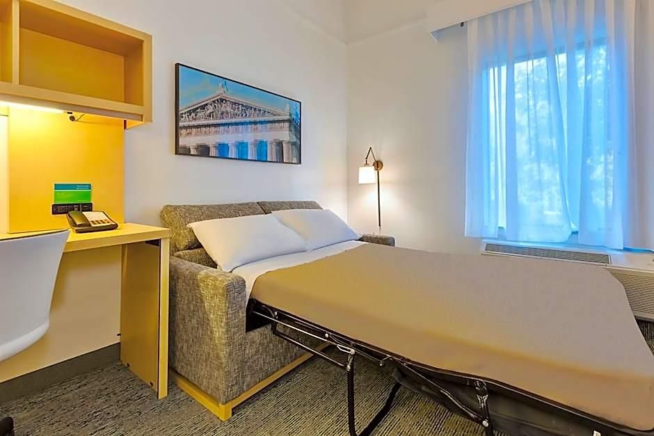 Towneplace By Marriott Airport Hotel 3*