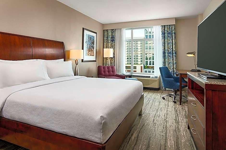 Hotel Hilton Garden Downtown Convention Center 3*