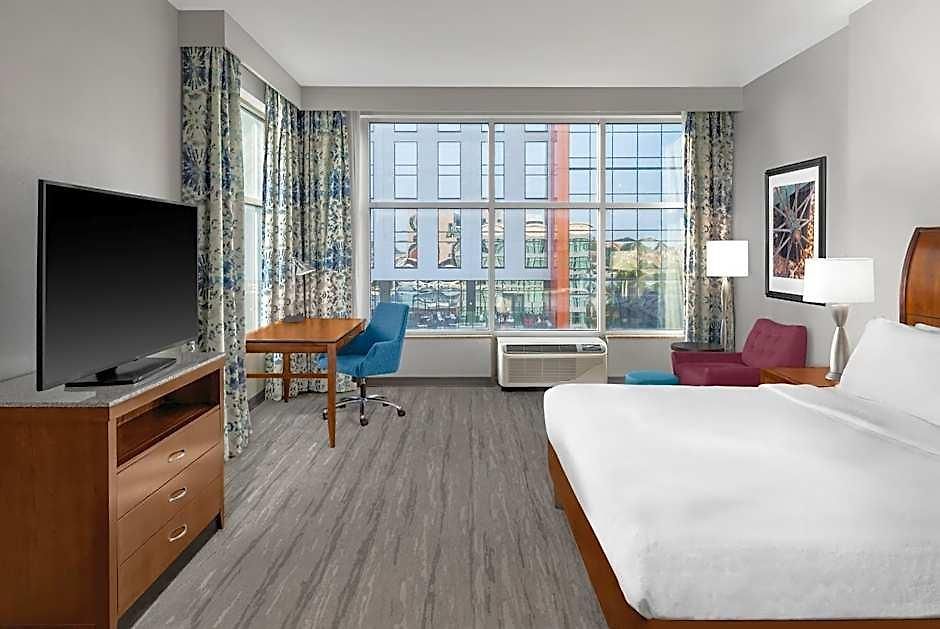 Hilton Garden Downtown Convention Center Hotel 3*