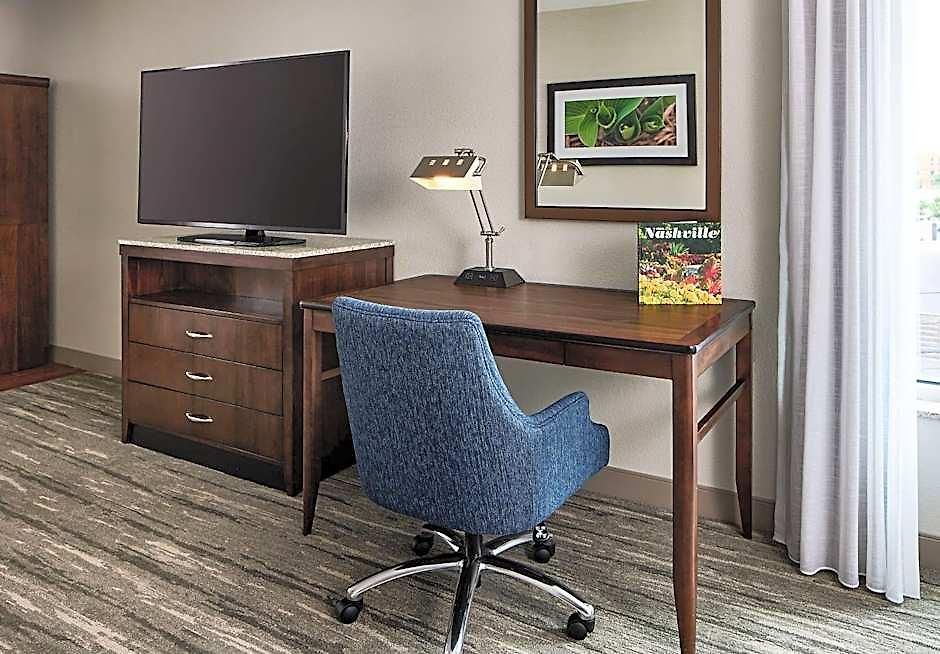 Hilton Garden Downtown Convention Center 3* Nashville
