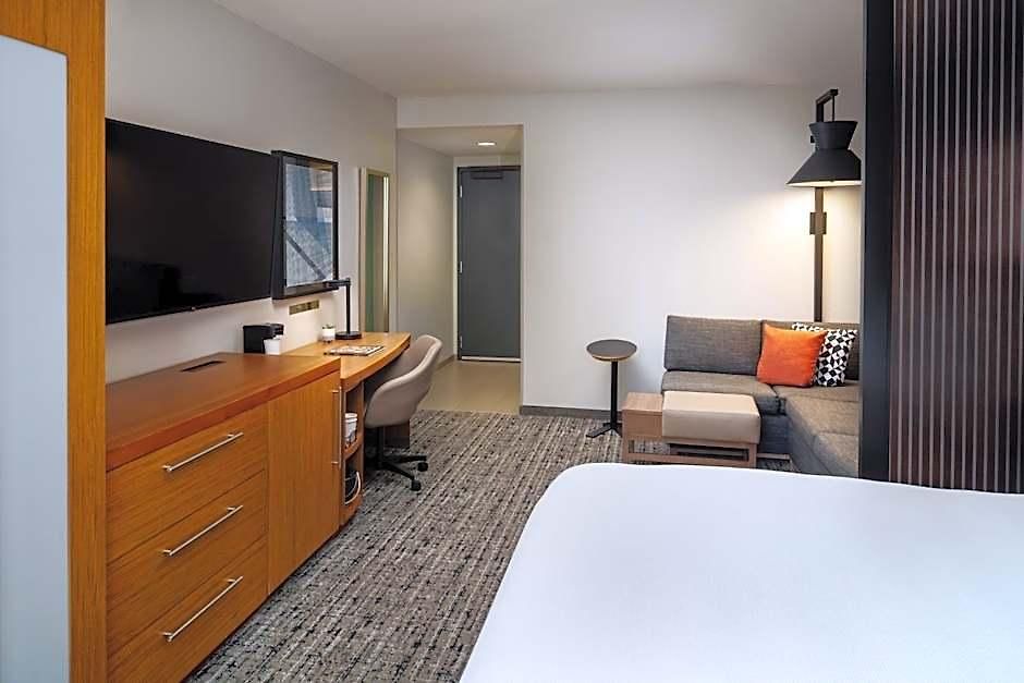 Hyatt Place Downtown Hotel Nashville