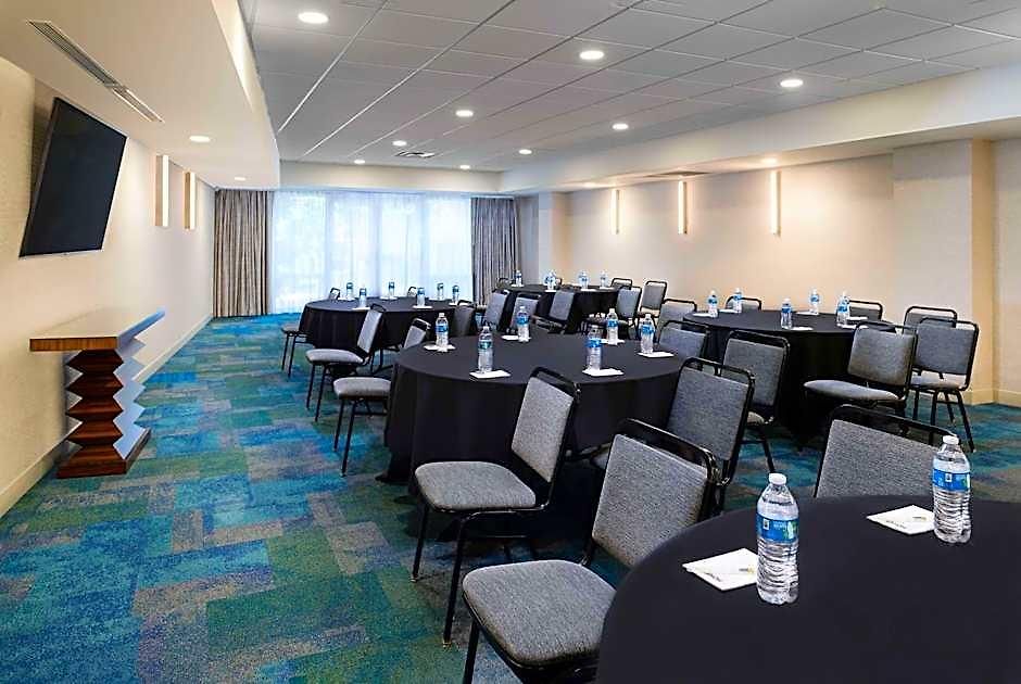 Hotel Home2 By Hilton Vanderbilt, Tn 3*