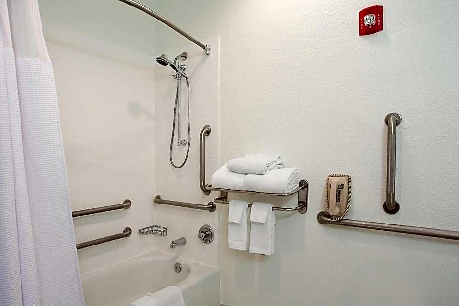 Springhill Metrocenter 3*