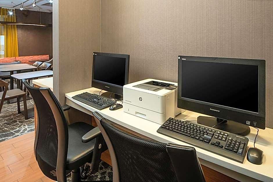 Hotel Sonesta Select Airport