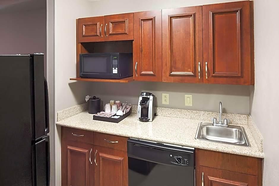 Hilton Garden Vanderbilt Hotel 3*