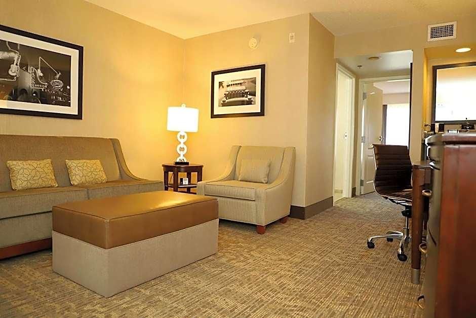 Hotel Embassy - At Vanderbilt Nashville
