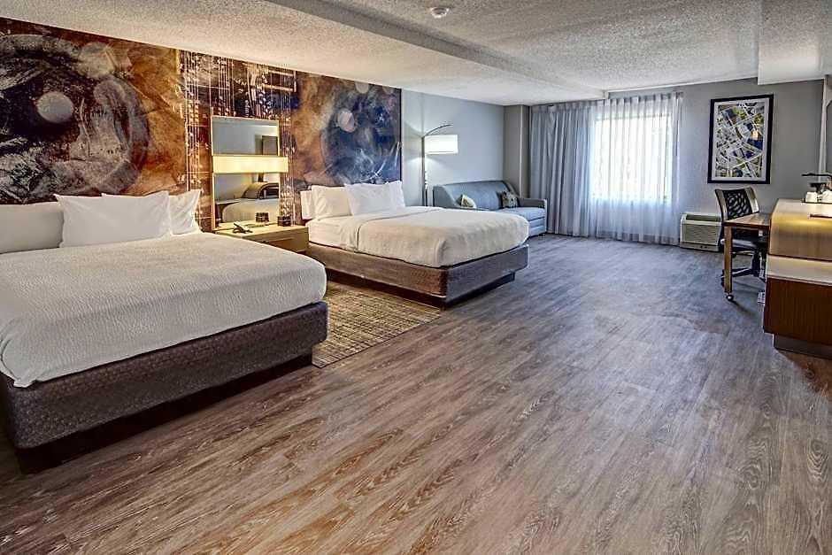 Courtyard By Marriott Vanderbilt West End Hotel Nashville