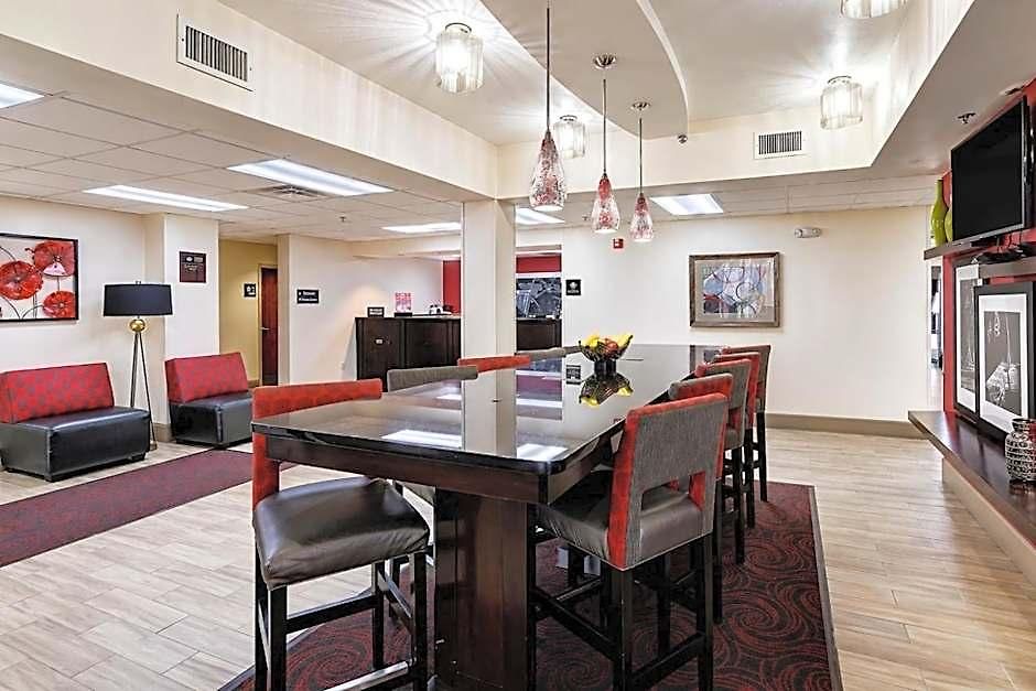 Hampton Nashville-i-24 Hickory Hollow 3*