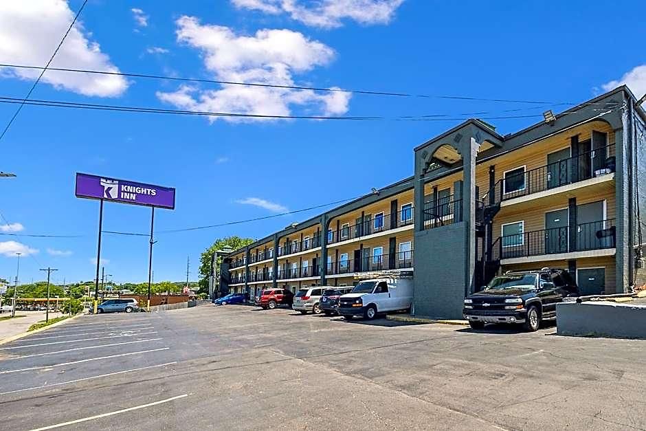 Hotel Knights Antioch