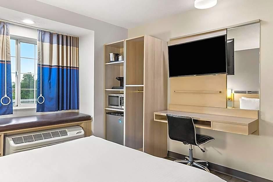 Microtel & By Wyndham