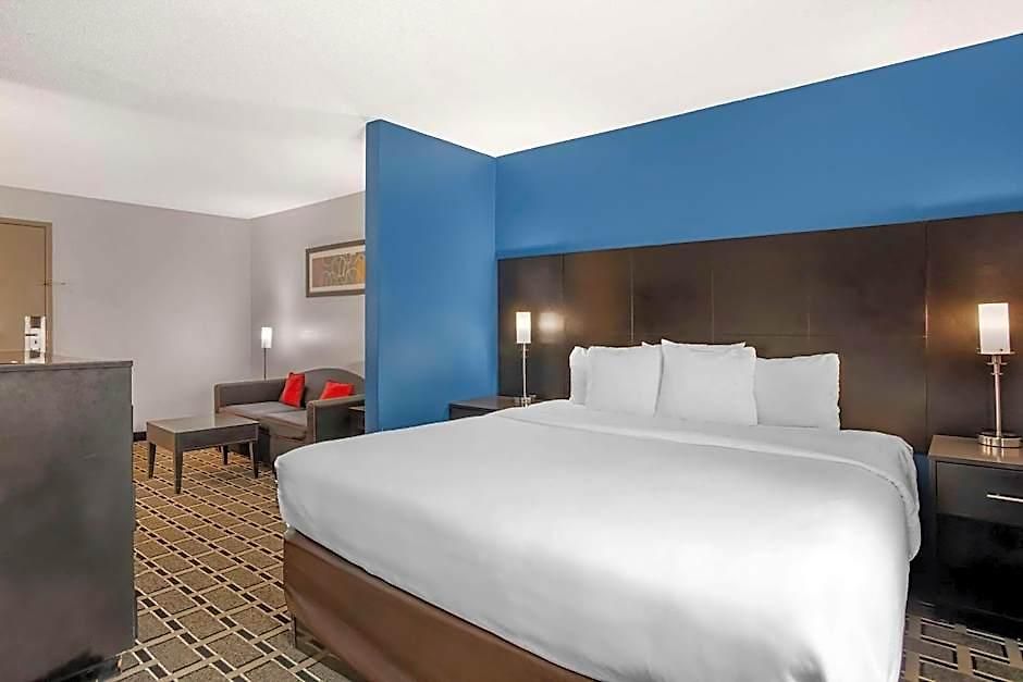 Hotel Comfort Airport - Bna Nashville