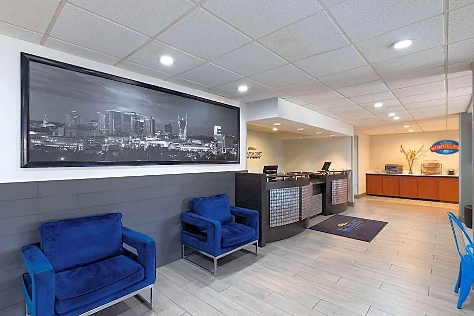 Hotel Baymont By Wyndham Airport 2*