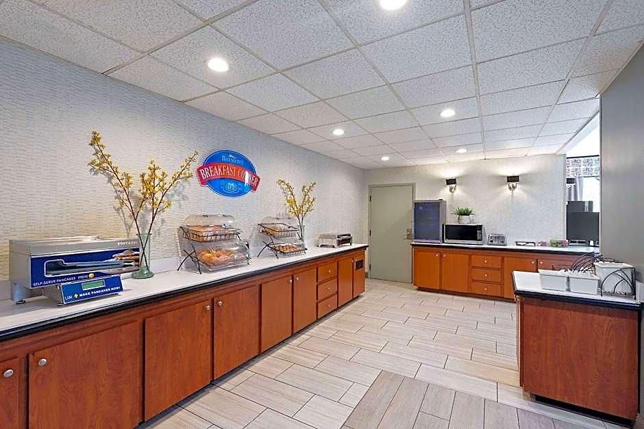 Baymont By Wyndham Airport Nashville
