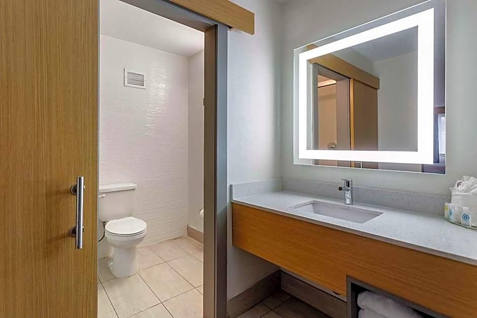Comfort & Downtown - Stadium 4*